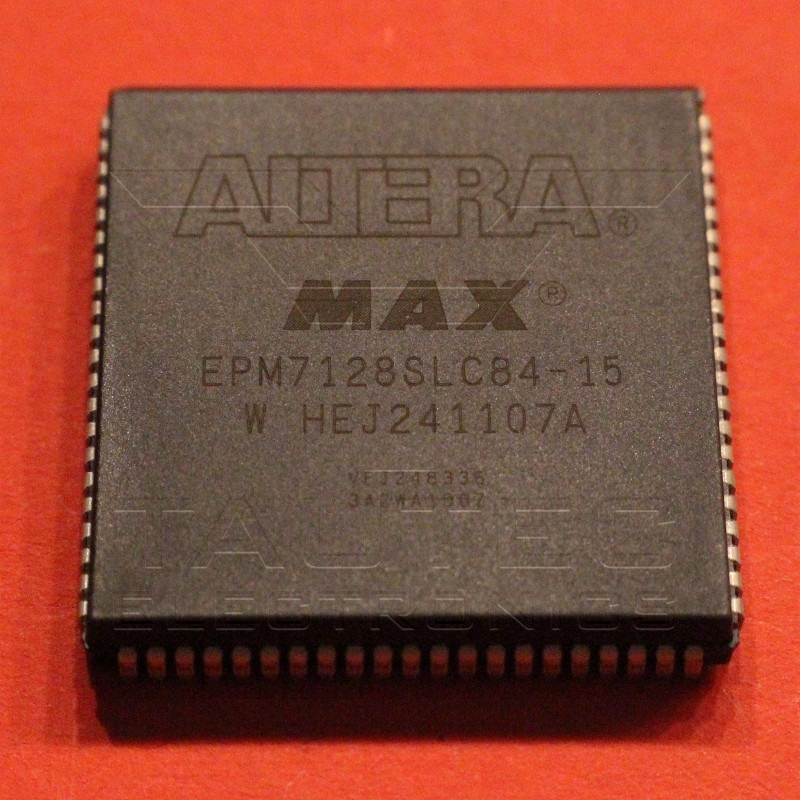 EPM7128SLC84-15 RoHs
